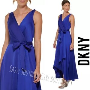 🆕⭐DKNY Blue Formal Dress